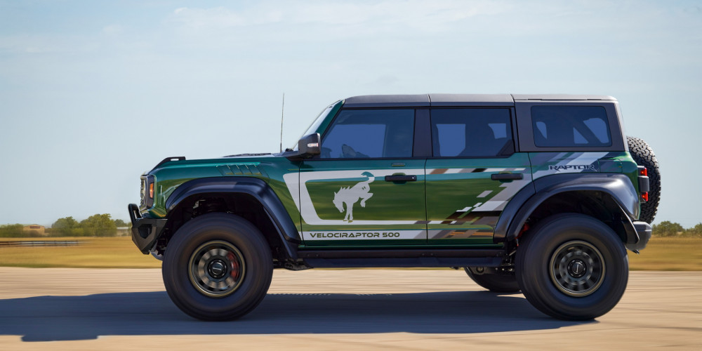VelociRaptor 500 Bronco